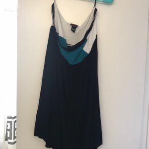 Strapless size 1 super cute dress.
